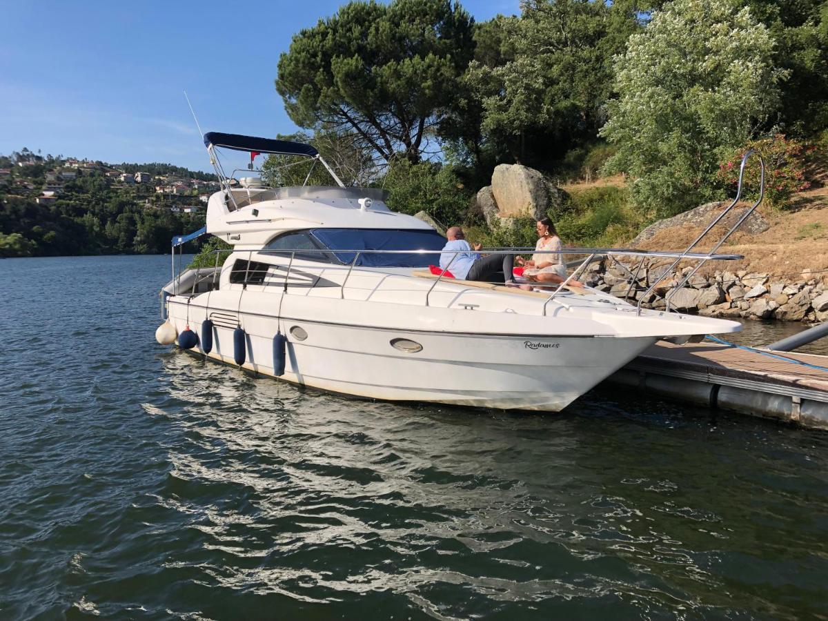 Aquadouro Yacht Radames - Sleep Boat Experience Hotel Castelo de Paiva Kültér fotó