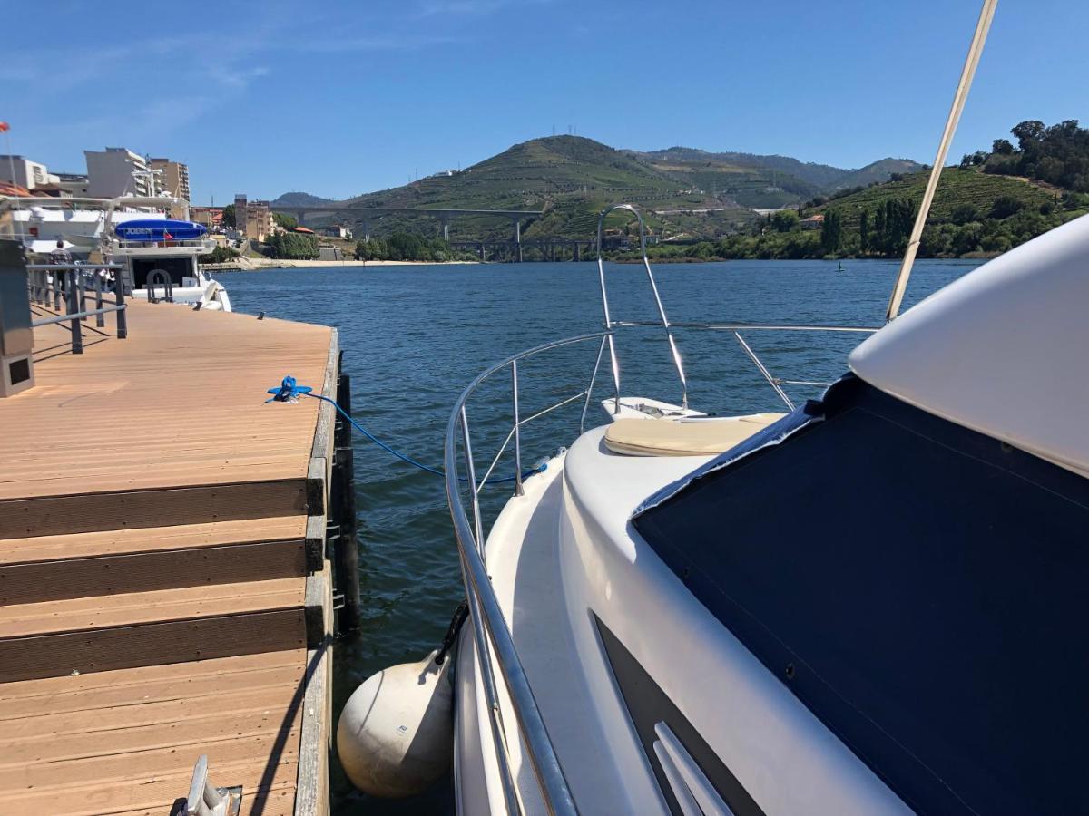 Aquadouro Yacht Radames - Sleep Boat Experience Hotel Castelo de Paiva Kültér fotó