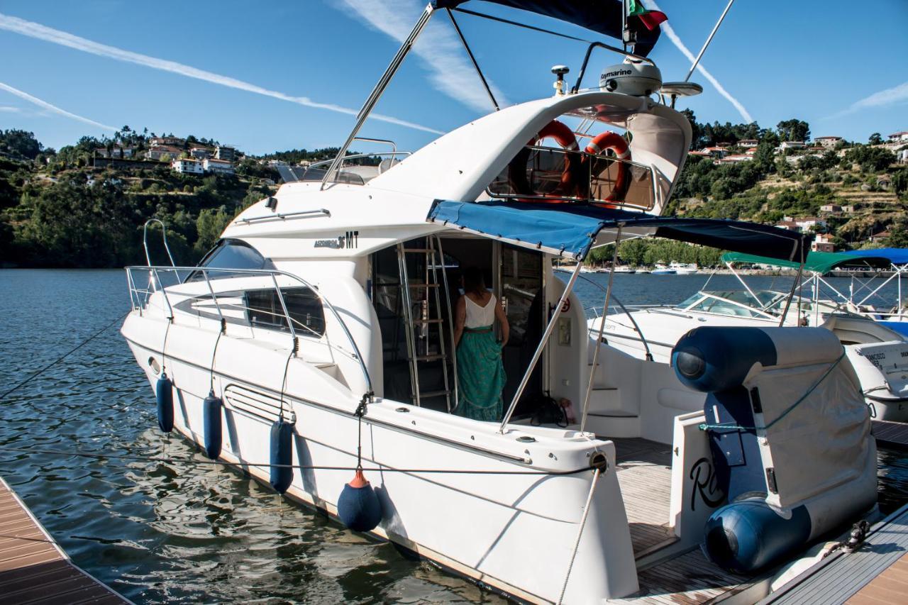 Aquadouro Yacht Radames - Sleep Boat Experience Hotel Castelo de Paiva Kültér fotó