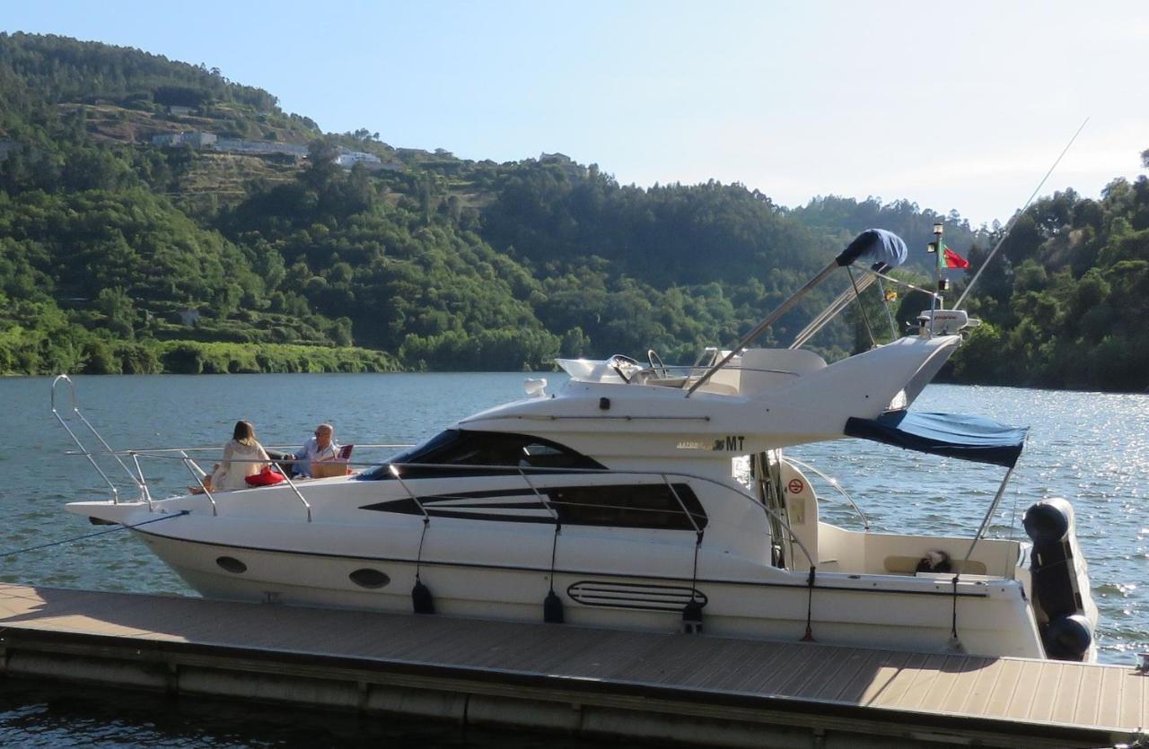 Aquadouro Yacht Radames - Sleep Boat Experience Hotel Castelo de Paiva Kültér fotó