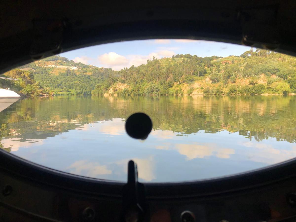 Aquadouro Yacht Radames - Sleep Boat Experience Hotel Castelo de Paiva Kültér fotó